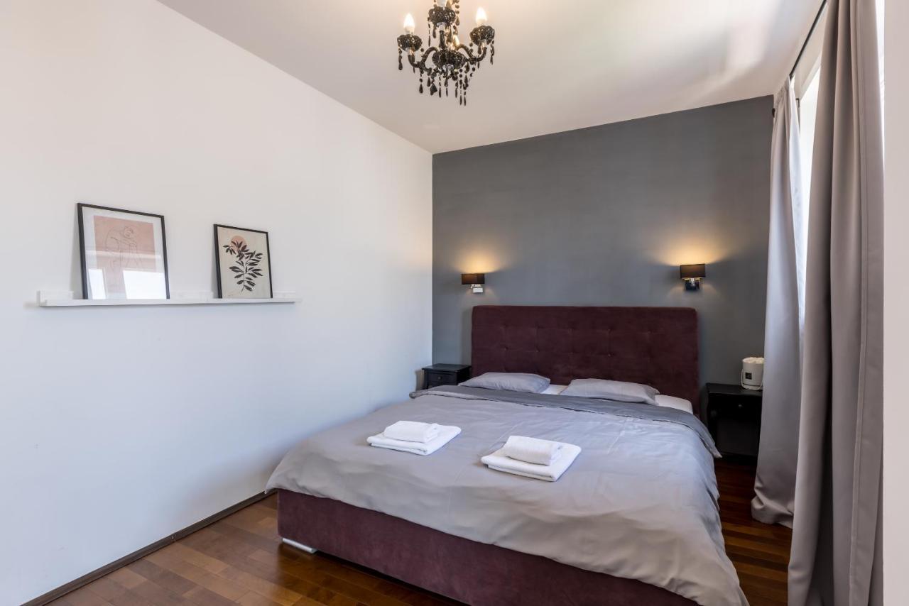 Central Park Apartment With Terrace Spalato Esterno foto